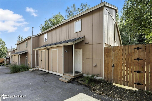 7641 Lumbis Ave # 107, Anchorage, AK 99518 - photo 1