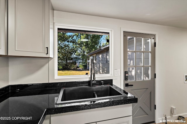 6600 E 8th Ave, Anchorage, AK 99504 - photo 13