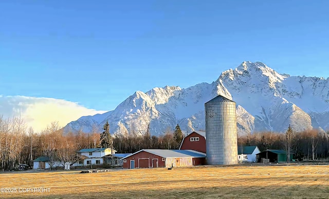 2930 S Bodenburg Loop, Palmer, AK 99654 - photo 1