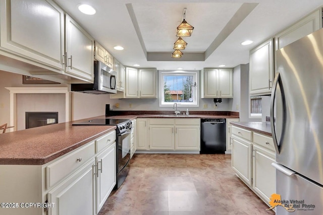 9927 Afognak Cir, Eagle River, AK 99577 - photo 4