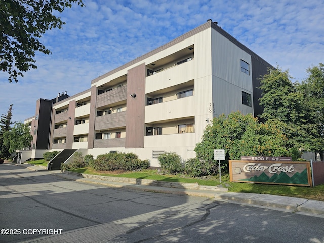 5300 E 4th Ave # 304, Anchorage, AK 99508 - photo 1