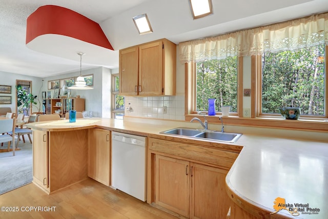 8210 Sundi Dr, Anchorage, AK 99502 - photo 27