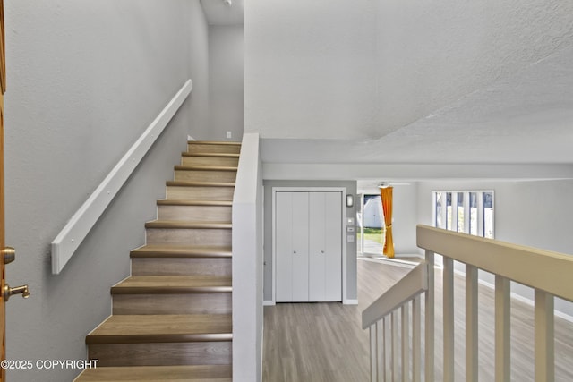 8040 Evans Cir, Anchorage, AK 99507 - photo 2