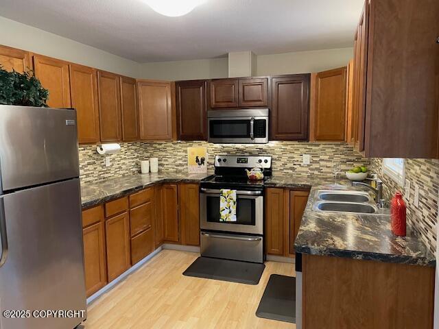 819 W 76th Ave, Anchorage, AK 99518 - photo 3