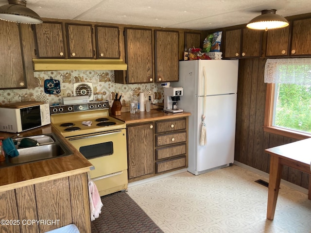 35839 Irons Ave, Soldotna, AK 99669 - photo 3