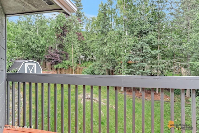 10921 Adanak Cir, Eagle River, AK 99577 - photo 4