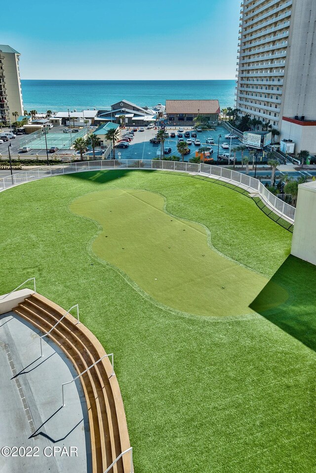 view of yard featuring a water view