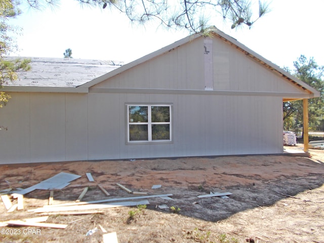 view of side of home