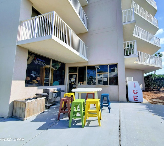 view of patio / terrace featuring a grill