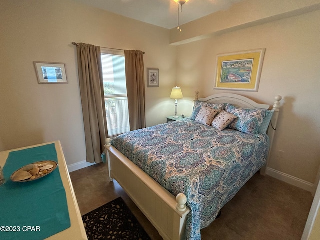 bedroom featuring ceiling fan