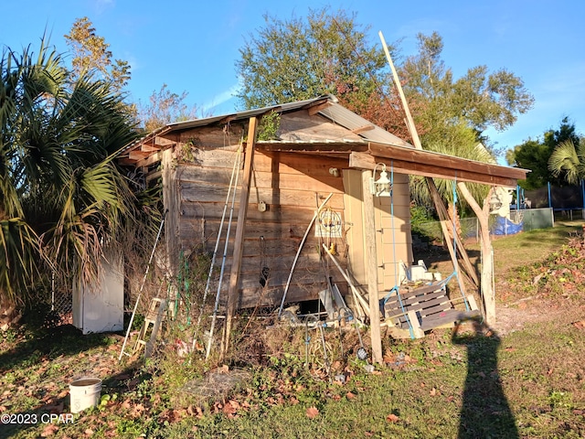 view of outbuilding