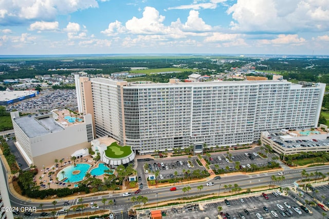 bird's eye view with a city view