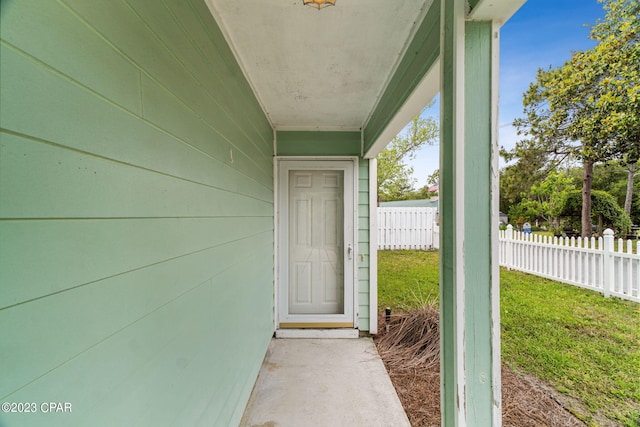 view of property entrance