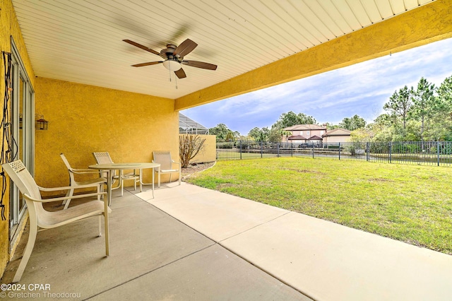 view of patio with ceiling fan