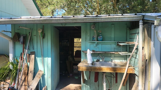 exterior space featuring sink