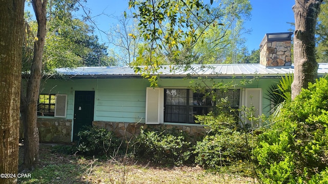 view of front of house