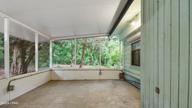 view of unfurnished sunroom