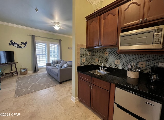 tiled living room featuring an AC wall unit, ornamental molding, ceiling fan, and a healthy amount of sunlight