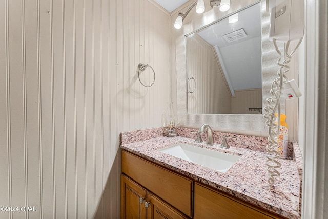 bathroom featuring large vanity