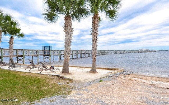 view of dock featuring a water view