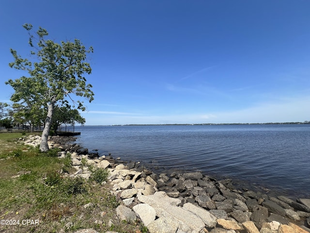 610 Shady Oaks Ln, Lynn Haven, FL 32444 - water view