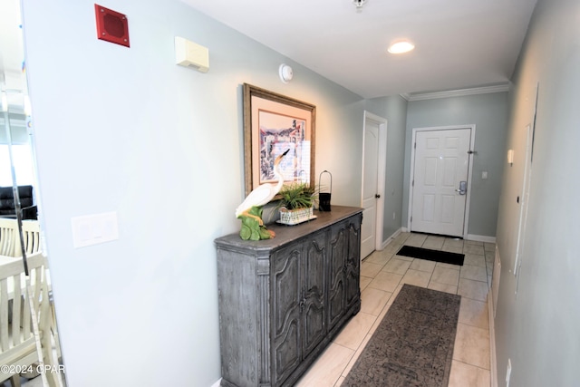 entryway featuring light tile patterned floors