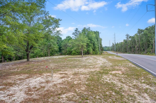 3513 River Rd, Vernon, FL 32462