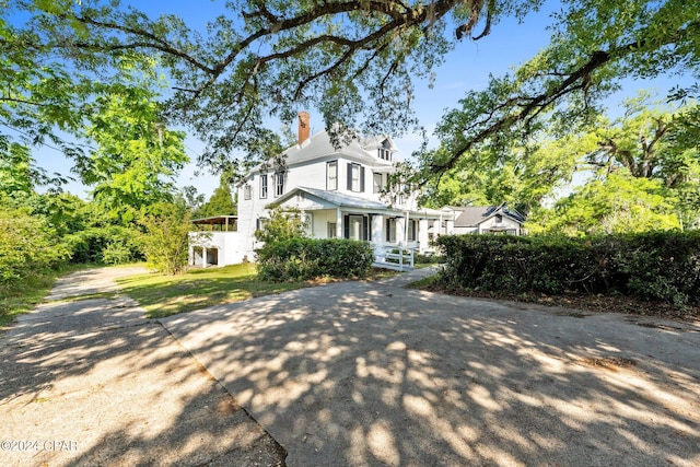 view of front of home