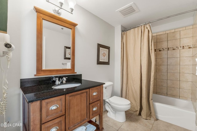 bedroom featuring light colored carpet, connected bathroom, and a closet