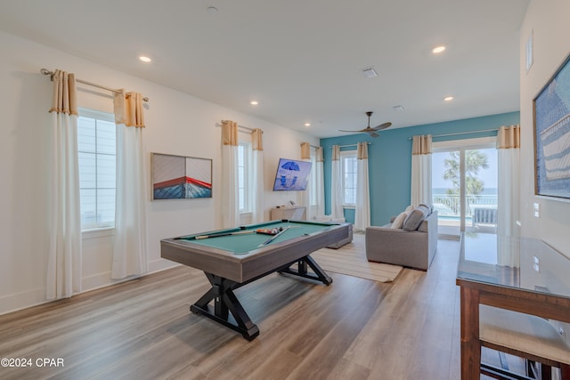 playroom with pool table, ceiling fan, and hardwood / wood-style floors