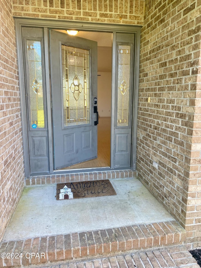 view of property entrance