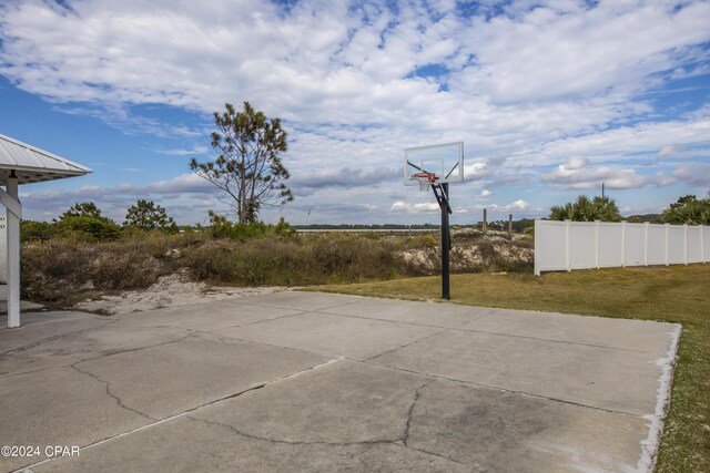 view of terrace featuring basketball court