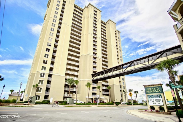 view of building exterior