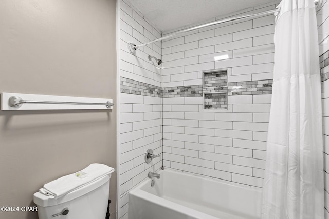 bathroom featuring toilet and shower / tub combo with curtain