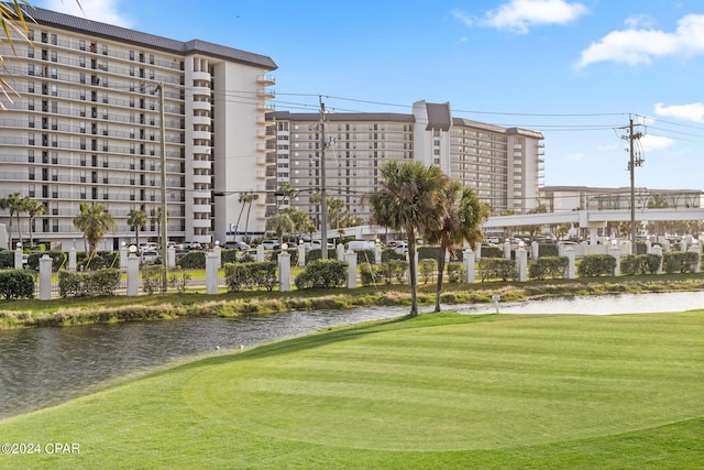 view of home's community featuring a water view