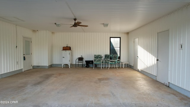 garage with ceiling fan