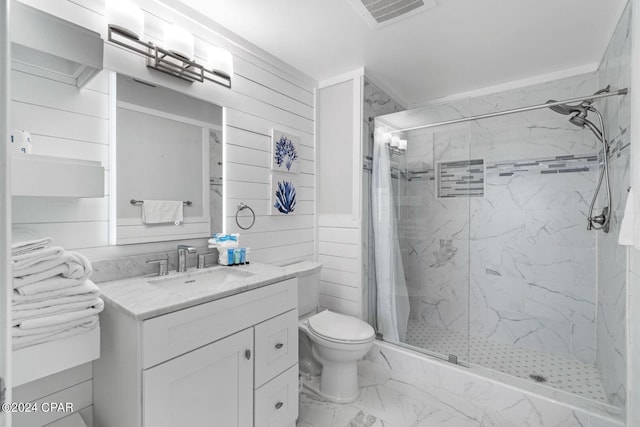 bathroom with vanity, toilet, and curtained shower