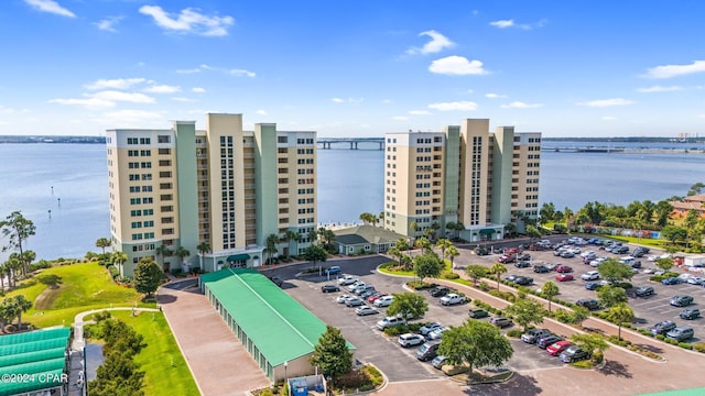 bird's eye view with a water view