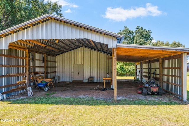 view of outdoor structure with a yard