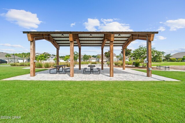 view of property's community featuring a gazebo and a yard