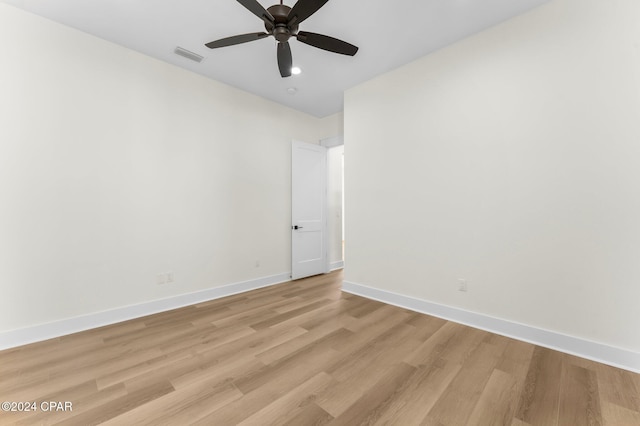 109 Johns Island Way, Panama City Beach, FL 32407 - empty room featuring light wood-style flooring, ceiling fan, and recessed lighting