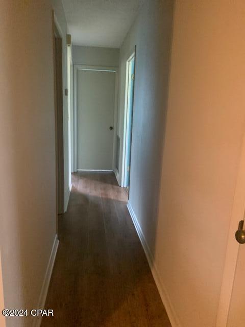 4908 Davis Dr, Marianna, FL 32446 - hall featuring baseboards