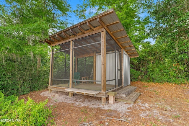 view of outbuilding