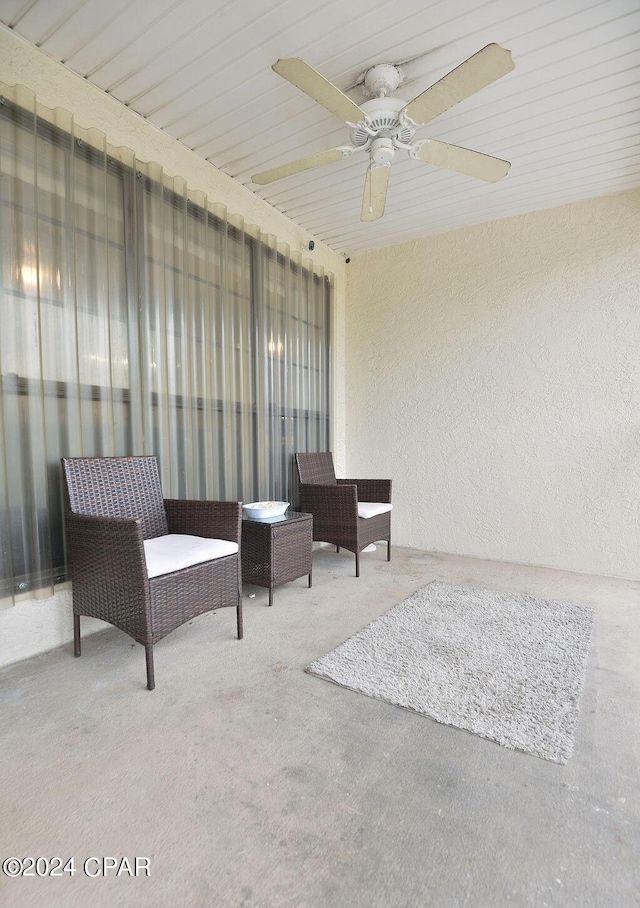 view of patio with ceiling fan