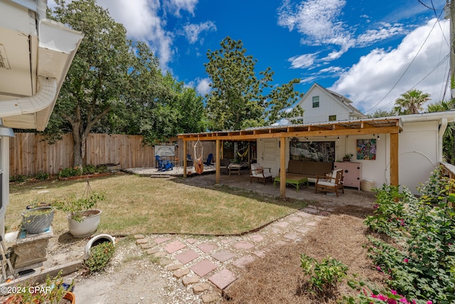 view of yard with a patio area