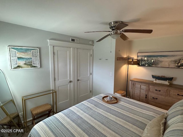 bedroom with visible vents and ceiling fan