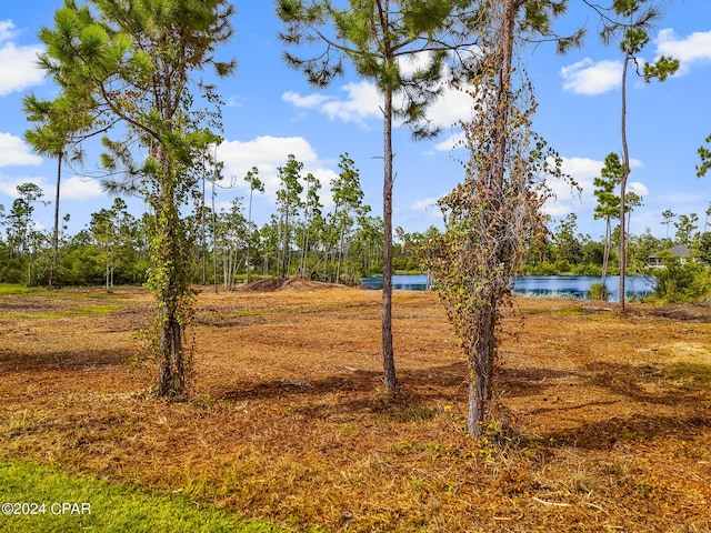 Listing photo 2 for 911 Tidewater Ln, Panama City FL 32404