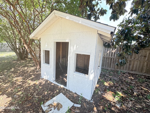 view of outbuilding