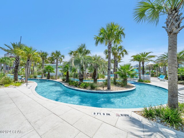 view of swimming pool