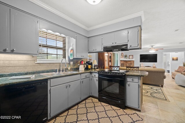 kitchen featuring kitchen peninsula, sink, gray cabinets, ornamental molding, and black appliances